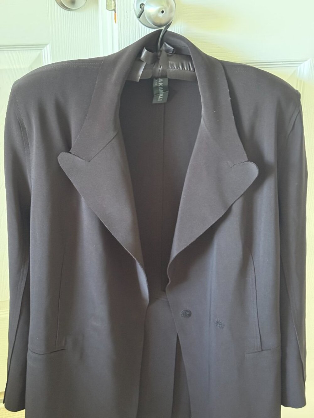 NORMA KAMALI Women's Black Single Breasted Jacket - Picture 2 of 4